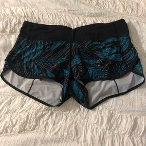 Floral speed up shorts - unicorn lululemon
